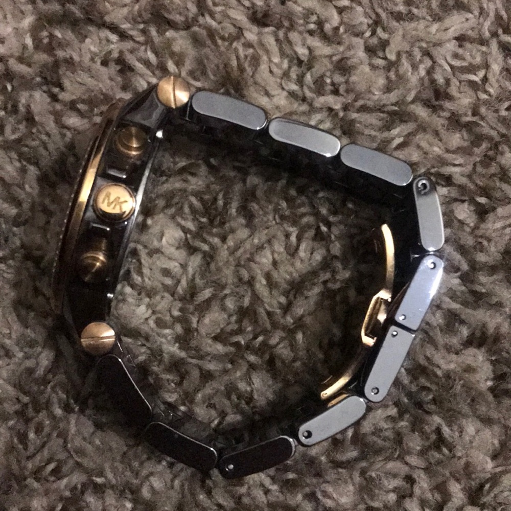 Michael kors watch - Picture 3 of 7